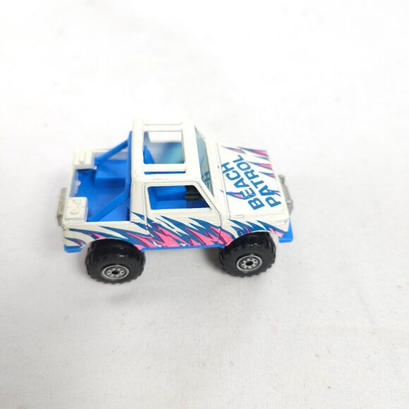 Vintage Die Cast Car Lot Chuck E Cheese Van - Beach Patrol - 57 Chevy Alligator - Picture 10 of 11